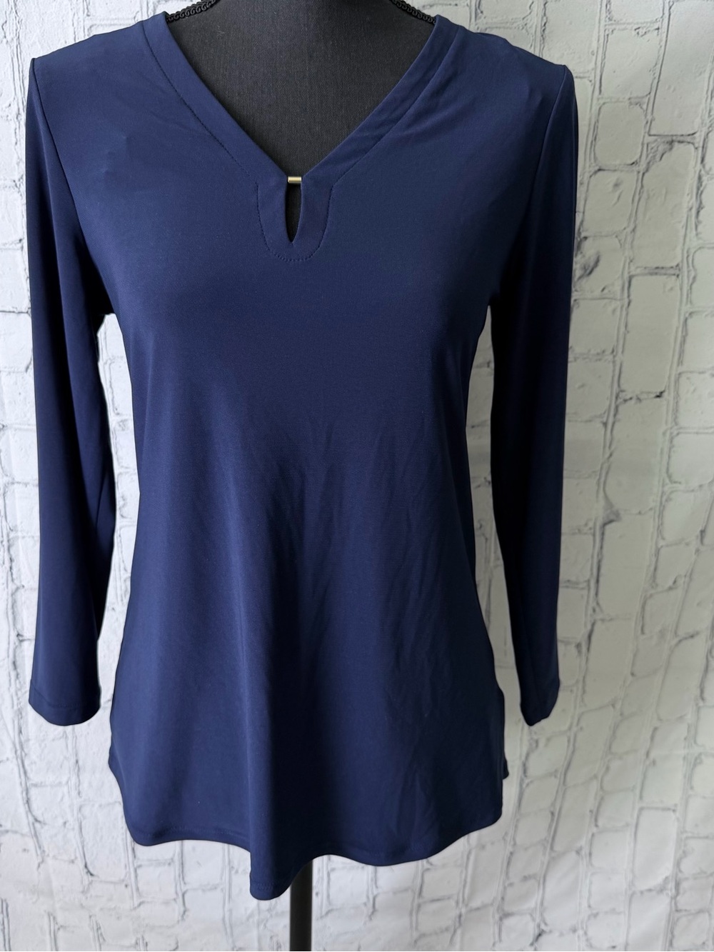 Jones New York Signature Navy Blue V-Neck Top